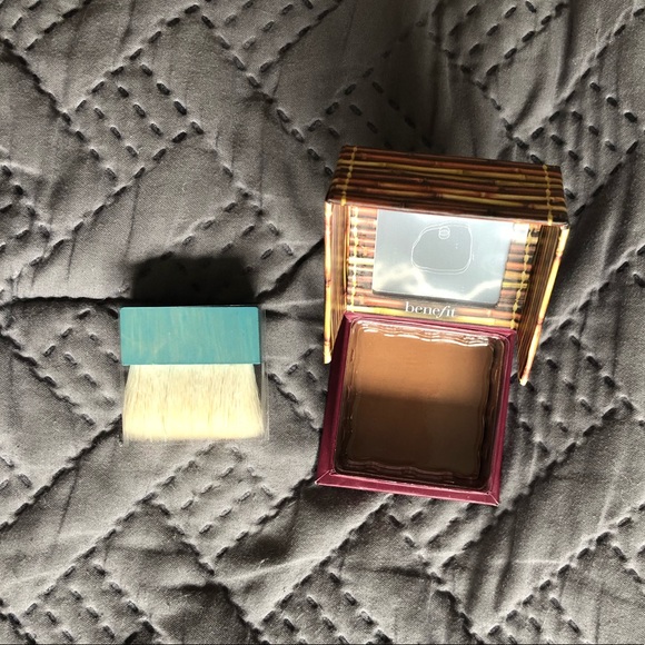 Hoola Benefit Bronzer mini 4g - Picture 2 of 2
